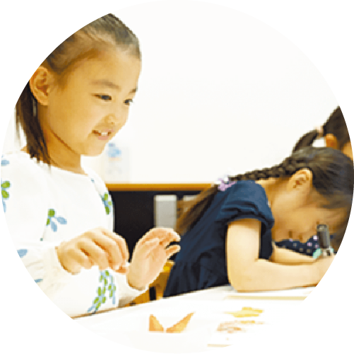 勉強する子ども